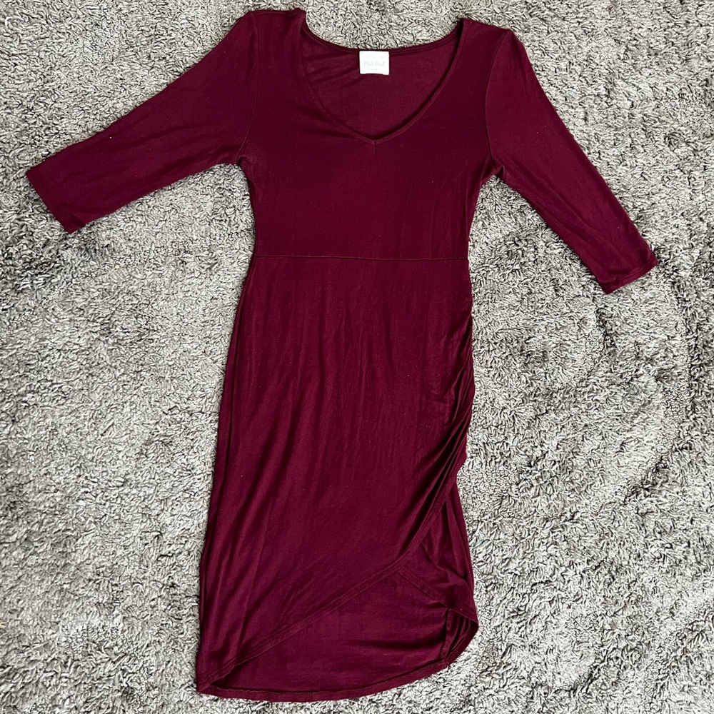 Burgundy 3/4 sleeve bodycon dress with front slit size Medium